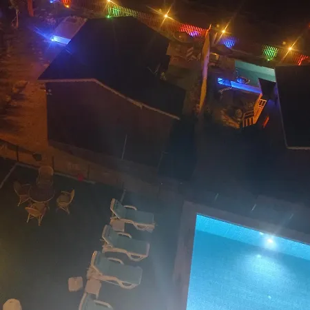 Apartment Azize *